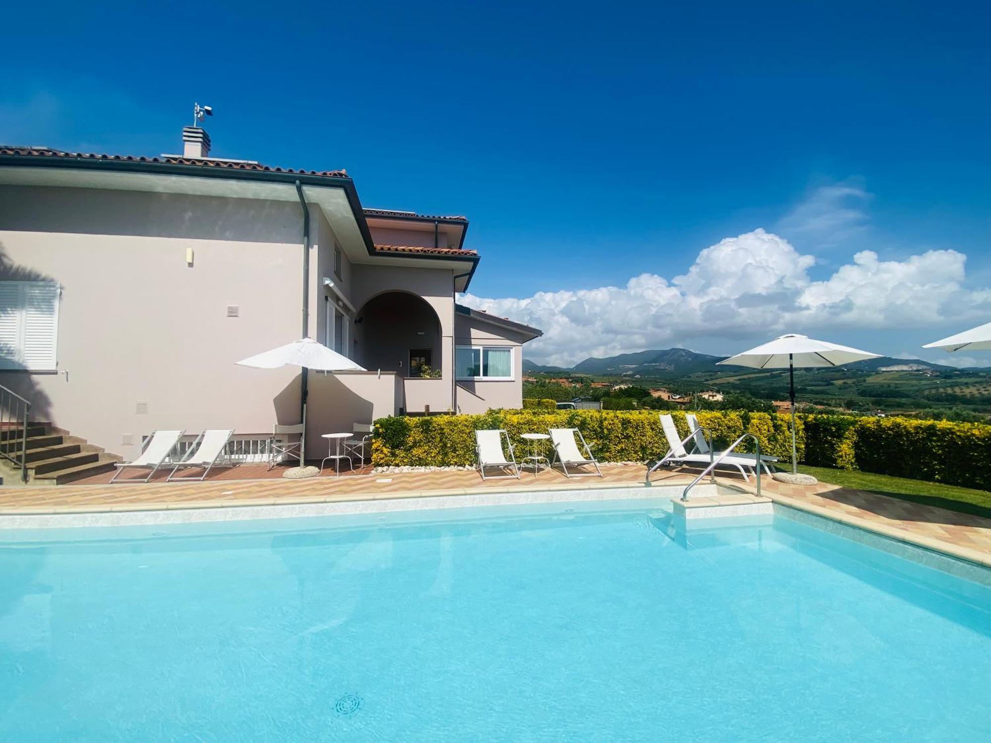 Casaserena San Vincenzo Exterior photo